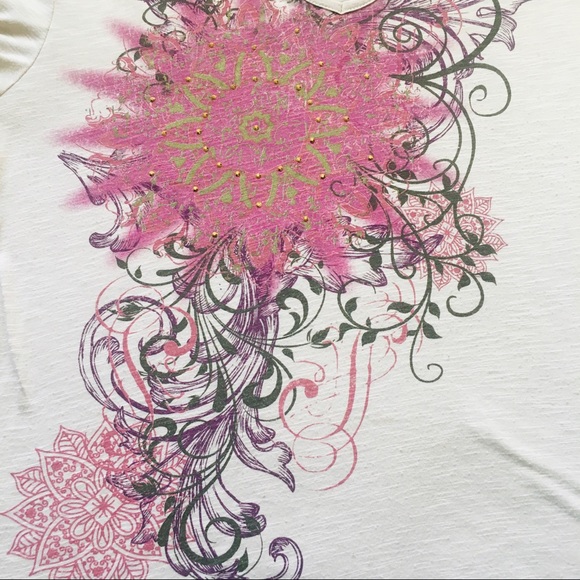 Style & Co top beautiful flower design - Picture 4 of 8